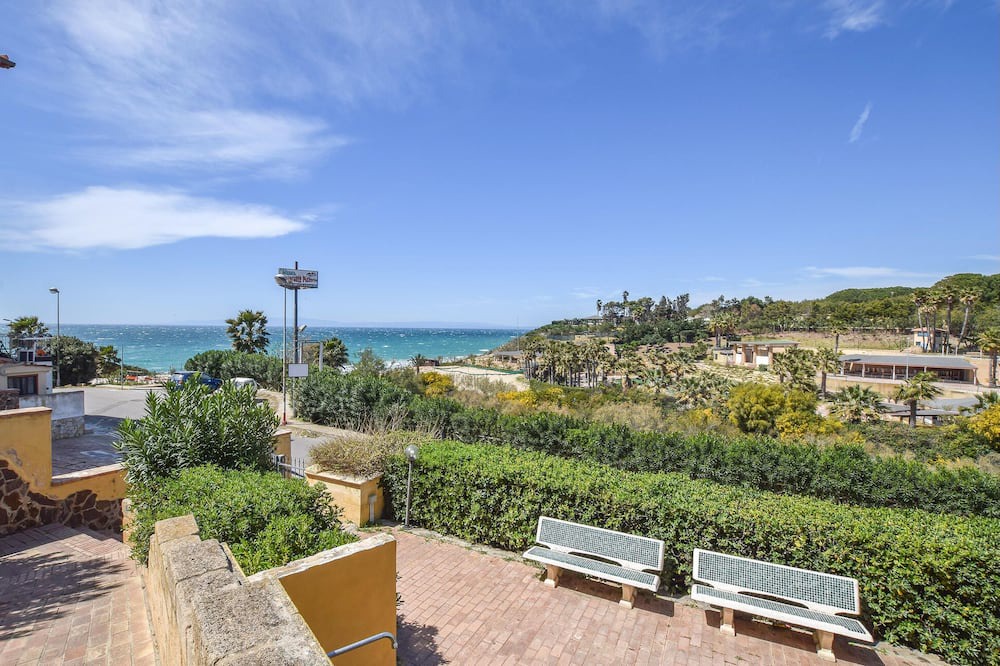 Photo of Bedroom in Le Castella