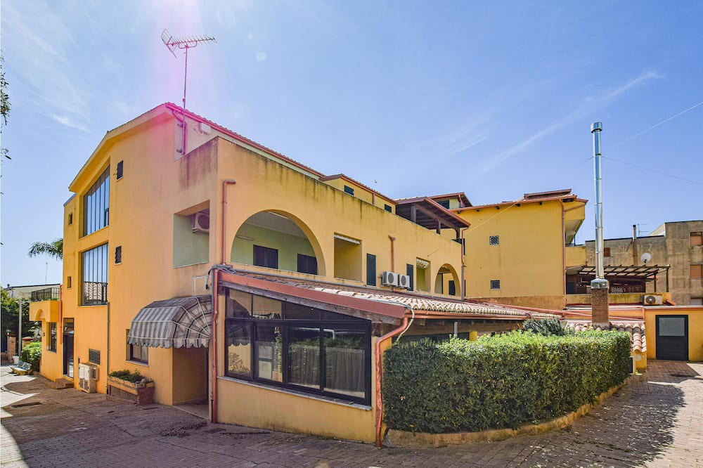 Photo of Outdoor in Le Castella