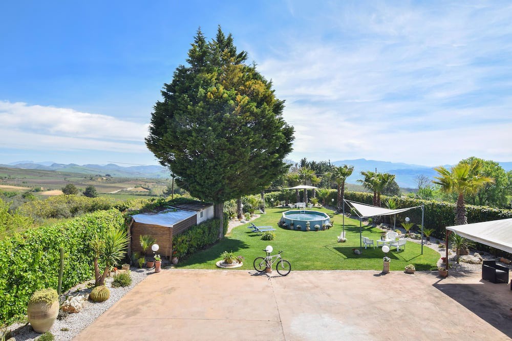 Photo of Outdoor in Partanna