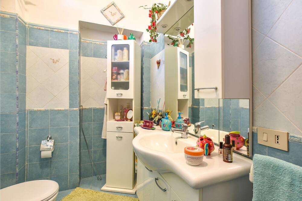 Photo of Bathroom in Mascalucia