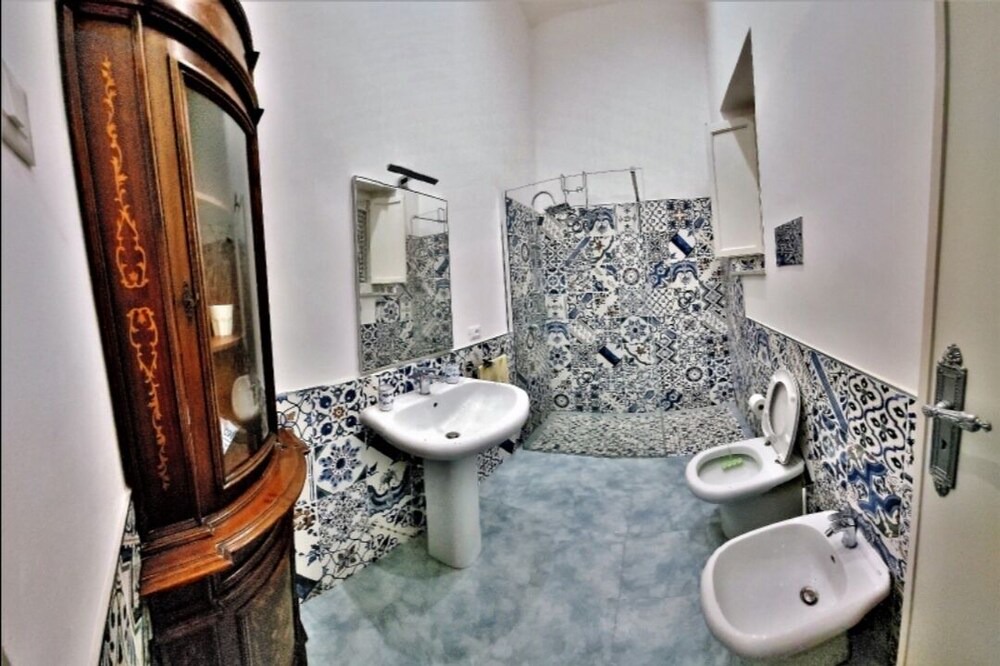Photo of Bathroom in Aspra