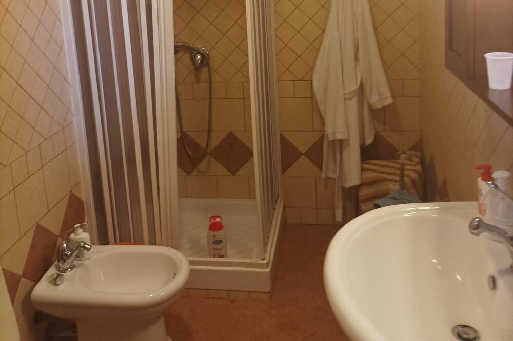 Photo of Bathroom in Villaggio Mose
