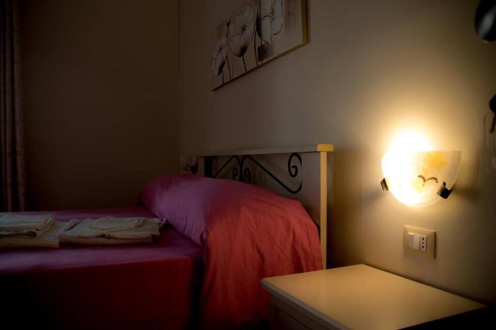 Photo of Bedroom in Campora San Giovanni