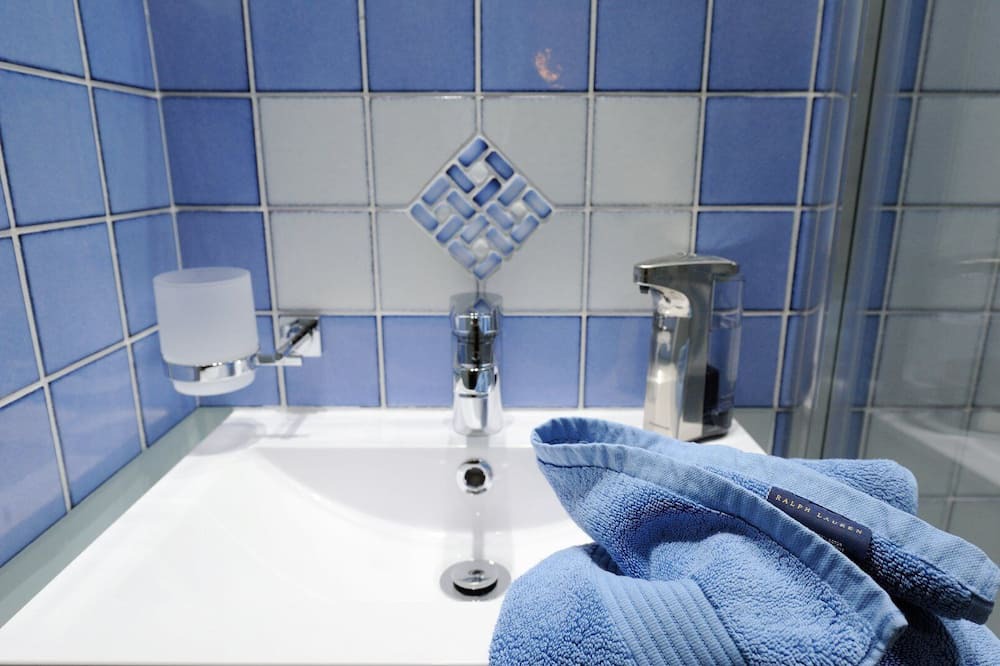 Photo of Bathroom in Pontone