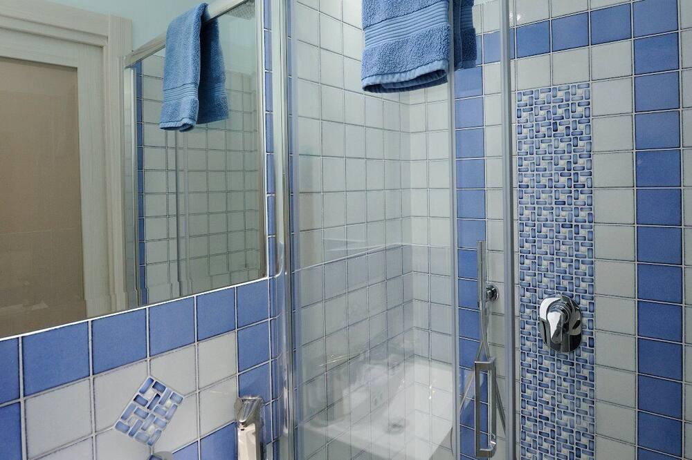 Photo of Bathroom in Pontone