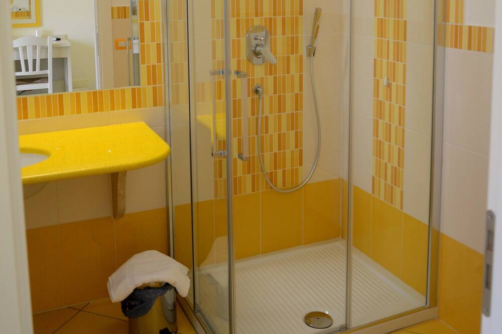 Photo of Bathroom in Vibo Marina
