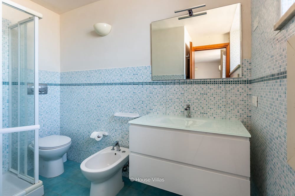Photo of Bathroom in Calabernardo