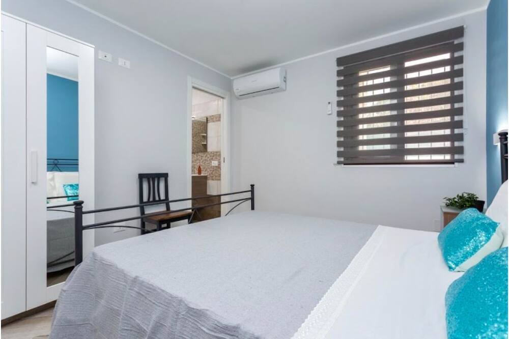 Photo of Bedroom in Trappeto