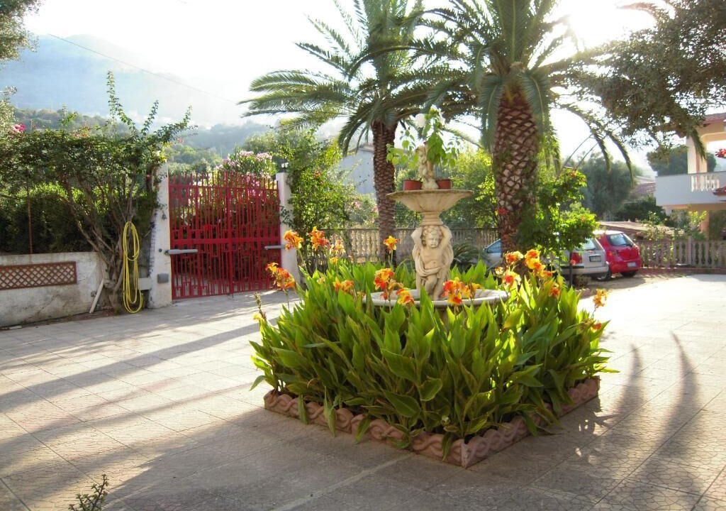 Photo of Outdoor in Coccorino