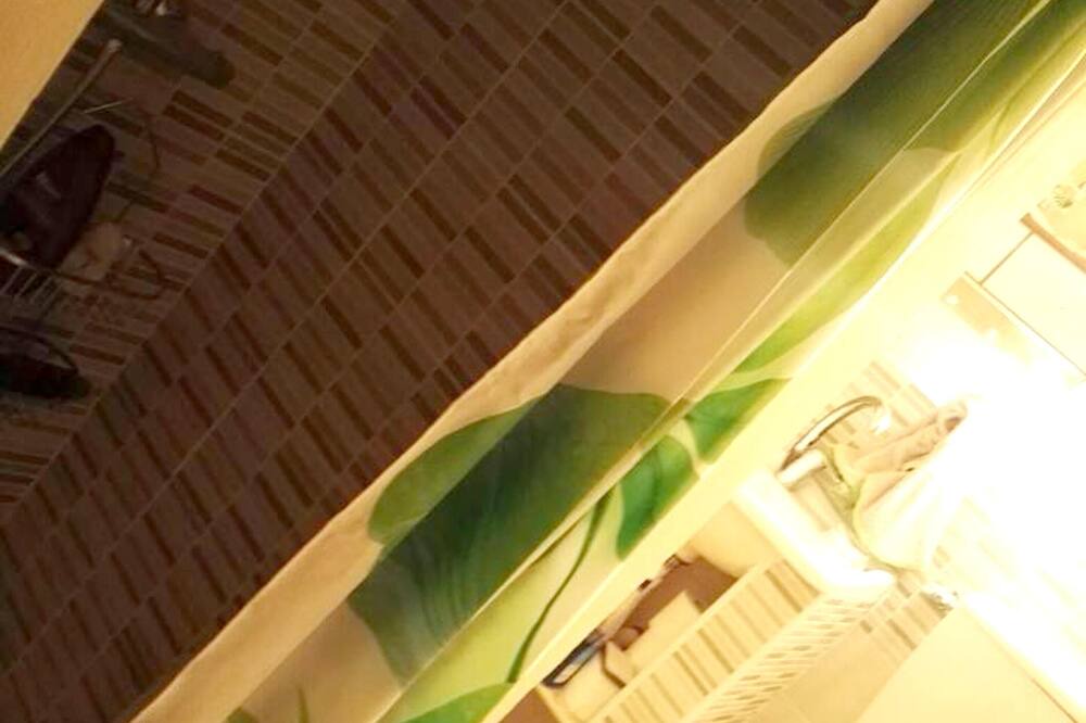 Photo of Bathroom in Acquaviva Platani
