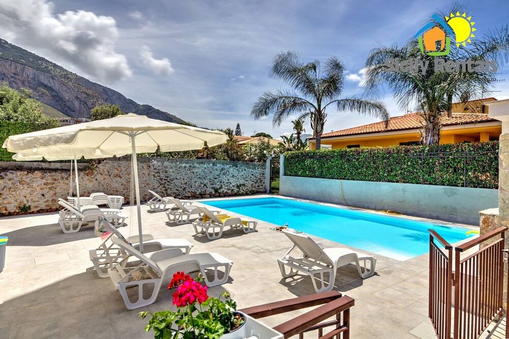 Photo of Outdoor in Capaci
