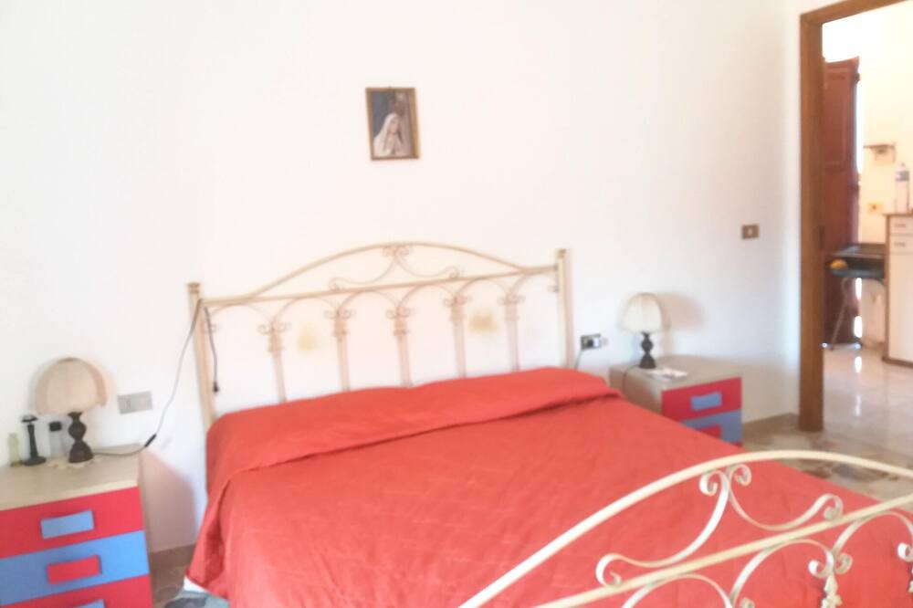 Photo of Bedroom in Marina di Caronia