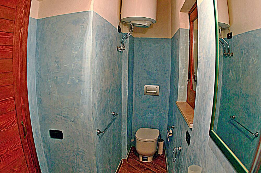 Photo of Bathroom in Scilla