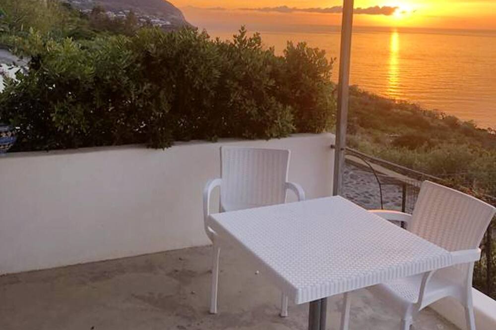 Photo of Patio Balcony in Malfa