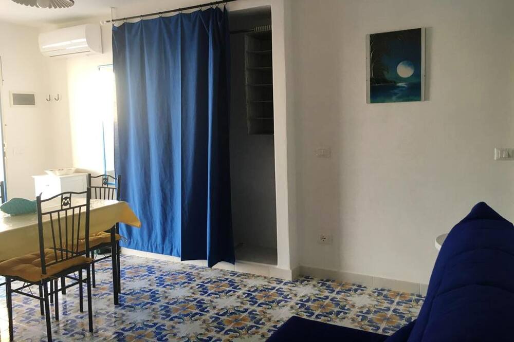 Photo of Livingroom in Malfa