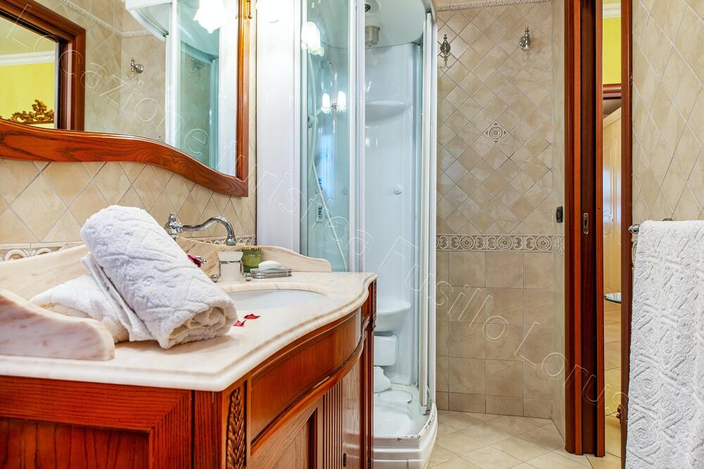 Photo of Bathroom in Barletta