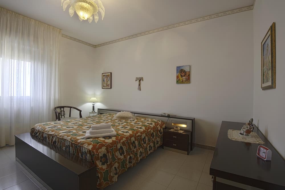 Photo of Bedroom in Paparella