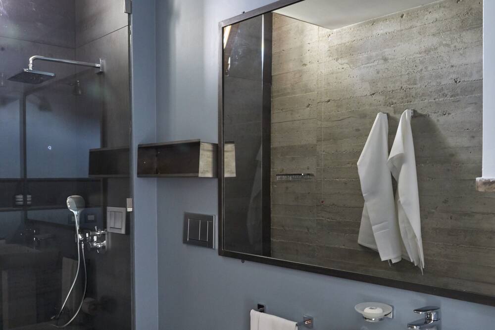 Photo of Bathroom in Sorbo Serpico