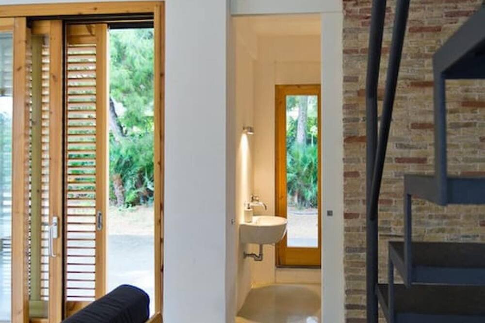 Photo of Livingroom in Torre Colonna-sperone