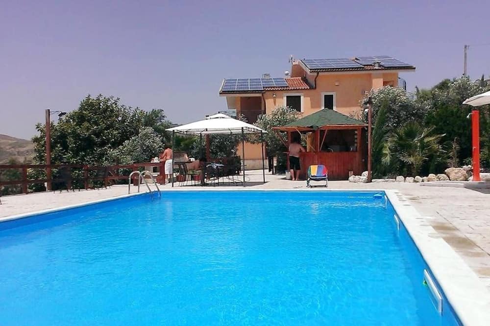 Photo of Outdoor in Bompensiere