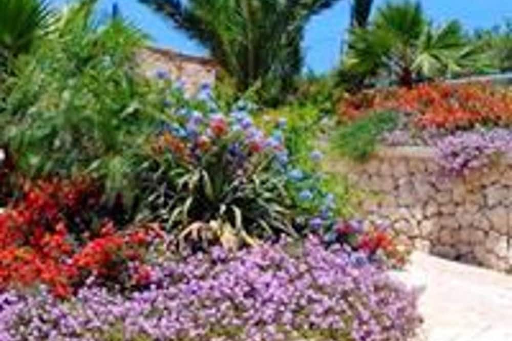 Photo of Outdoor in Bompensiere