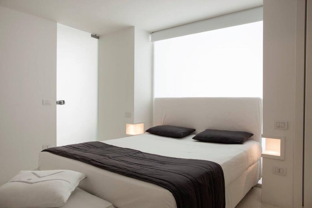 Photo of Bedroom in Ischia Porto