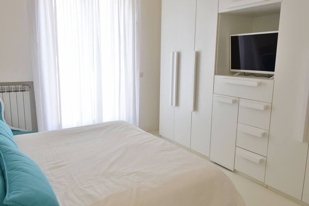 Photo of Bedroom in Ischia Porto