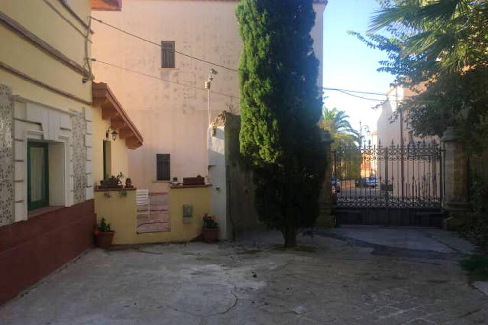 Photo of Others in Crotone