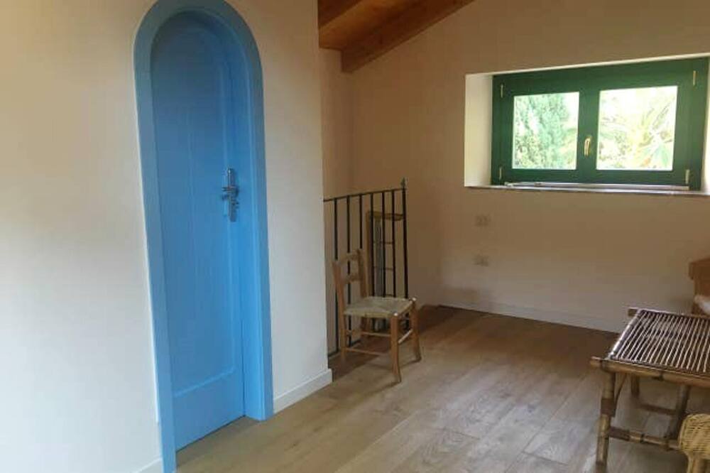 Photo of Livingroom in Crotone