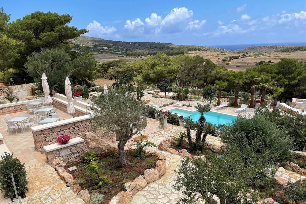 Photo of Outdoor in Levanzo