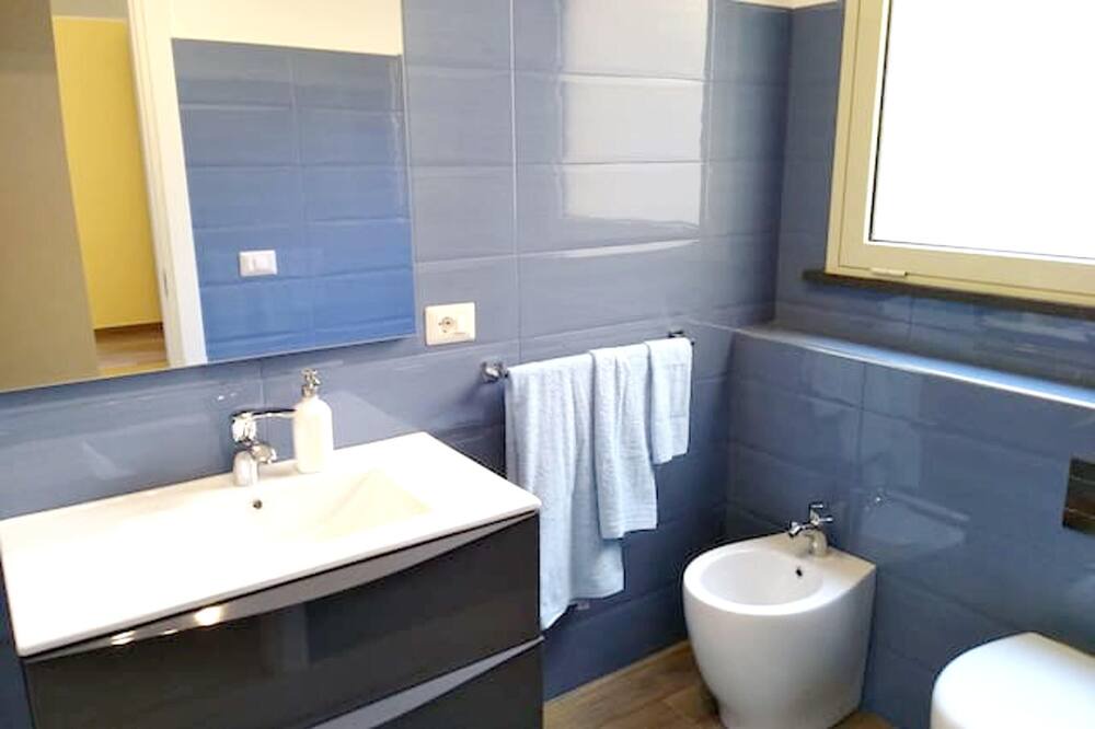 Photo of Bathroom in Coste