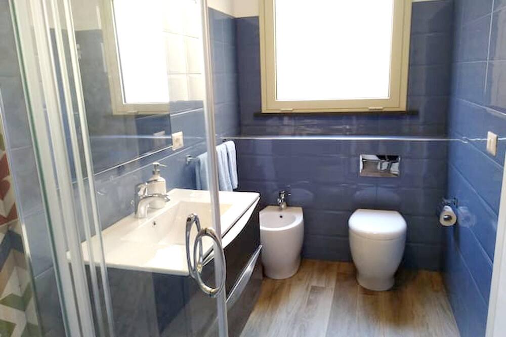 Photo of Bathroom in Coste