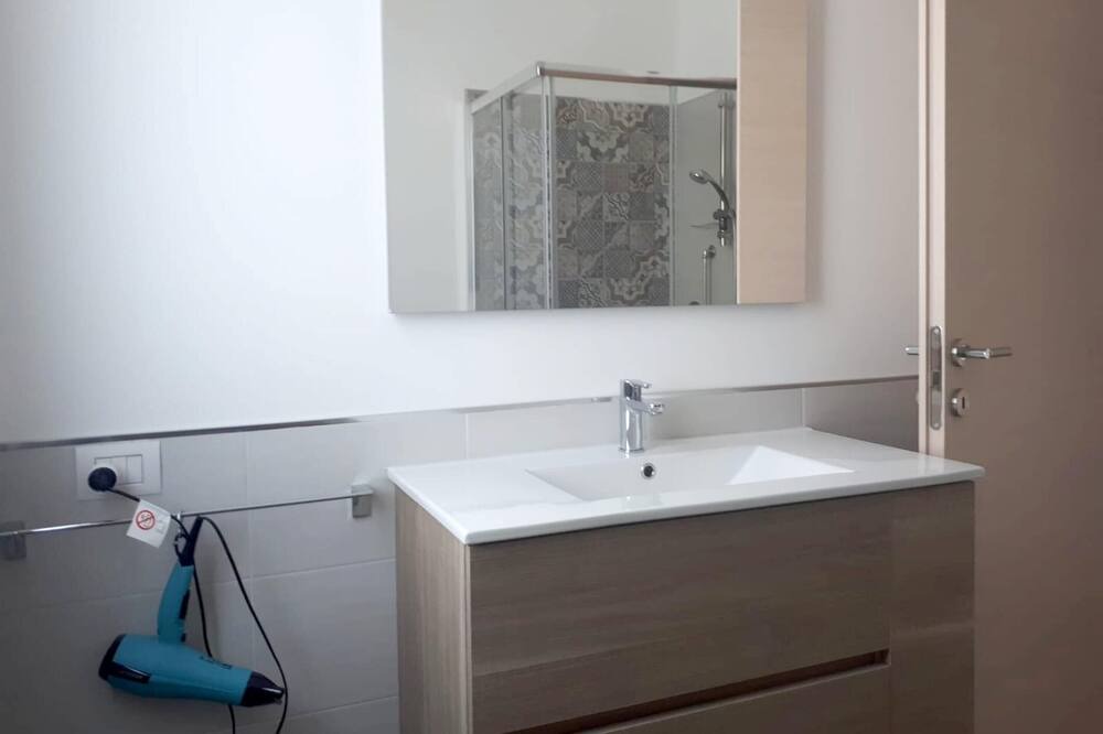 Photo of Bathroom in Alcamo