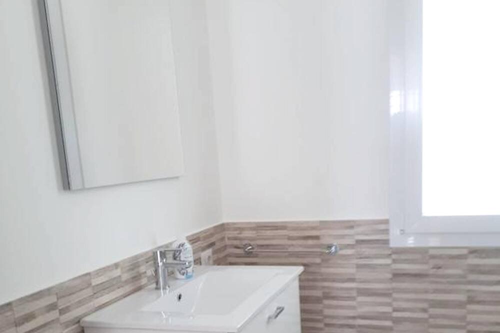 Photo of Bathroom in Alcamo