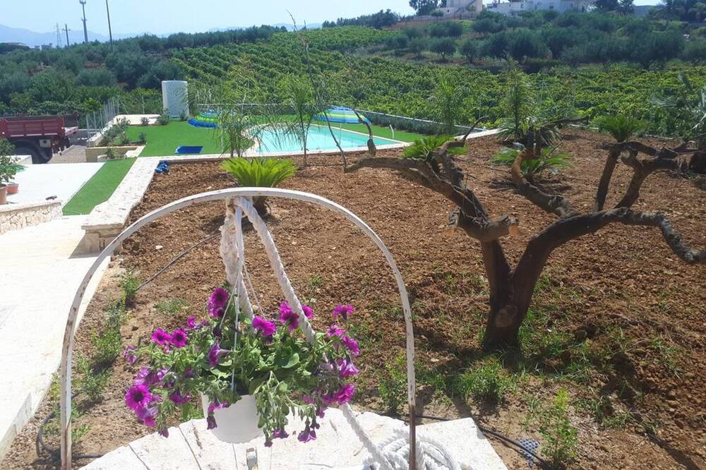 Photo of Outdoor in Alcamo