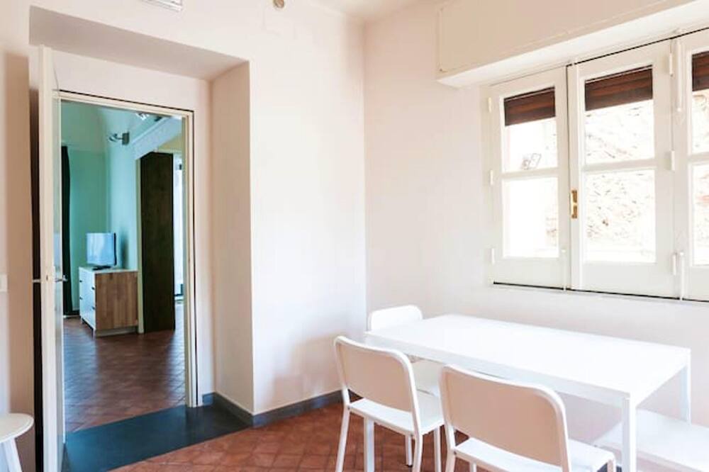 Photo of Livingroom in Pedara