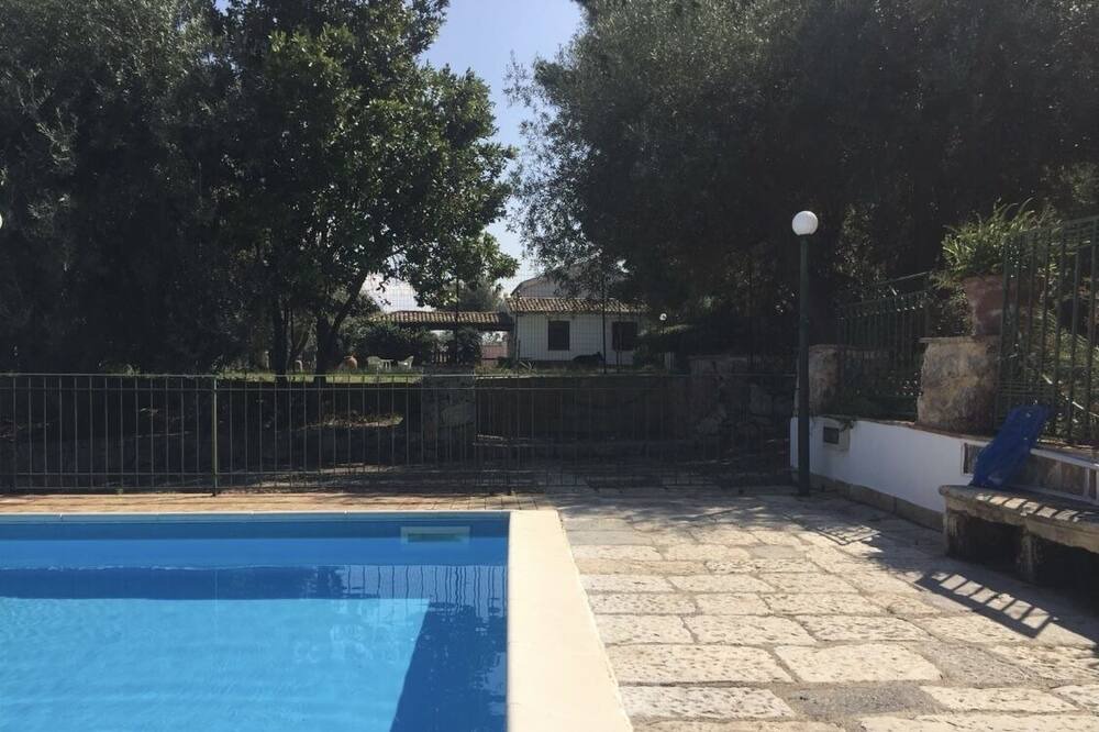 Photo of Outdoor in Mandra Capreria