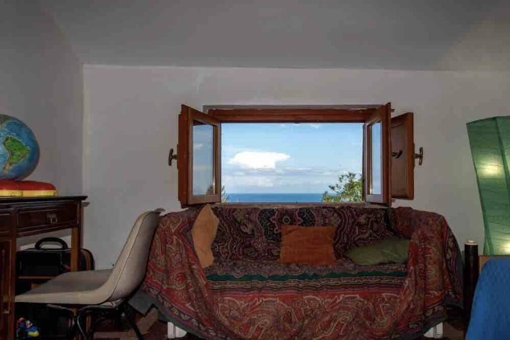 Photo of Livingroom in Mandra Capreria
