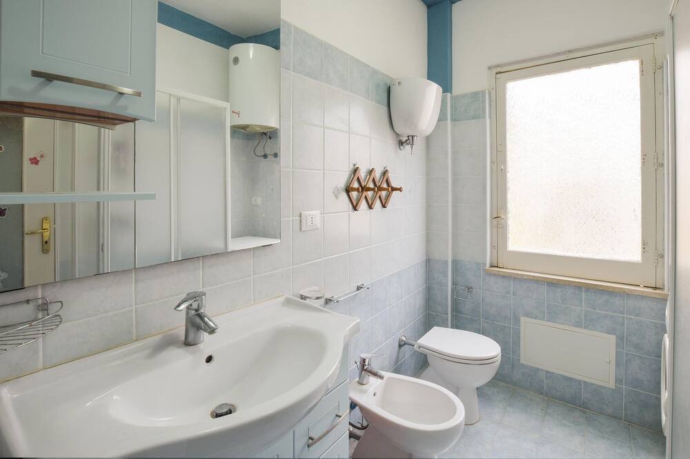 Photo of Bathroom in Parghelia