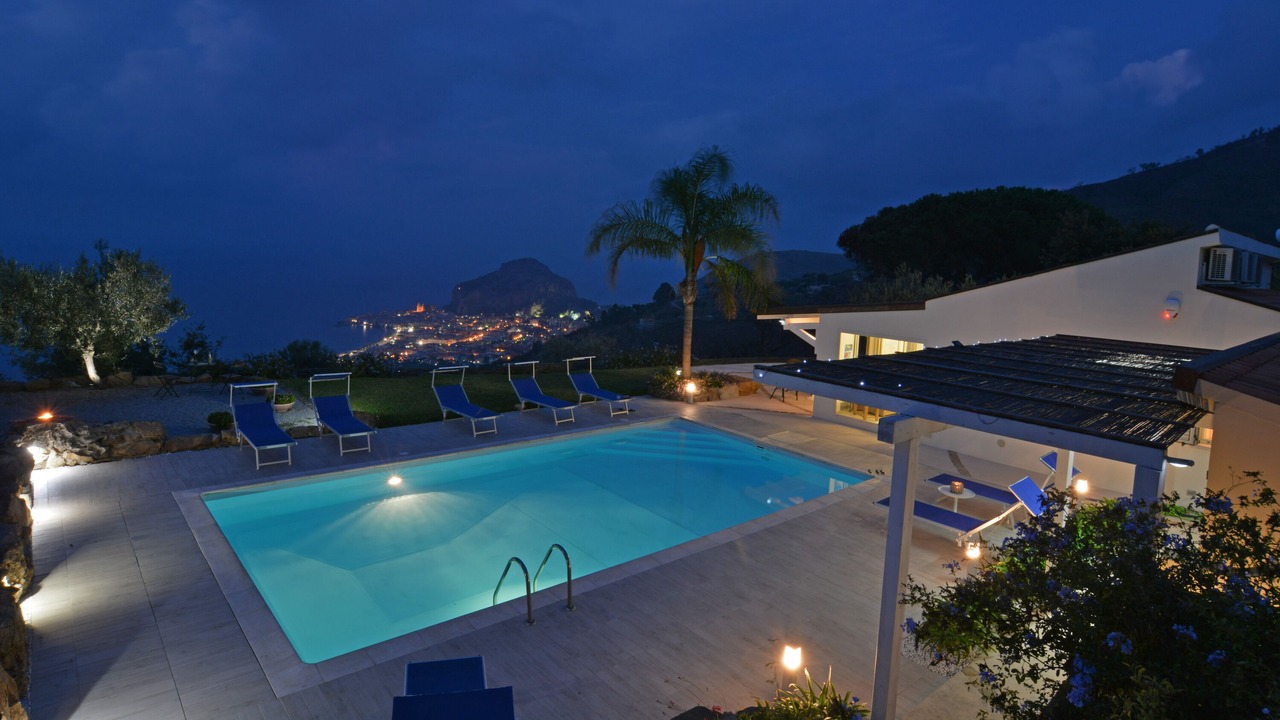 Photo of Outdoor in Cefalu