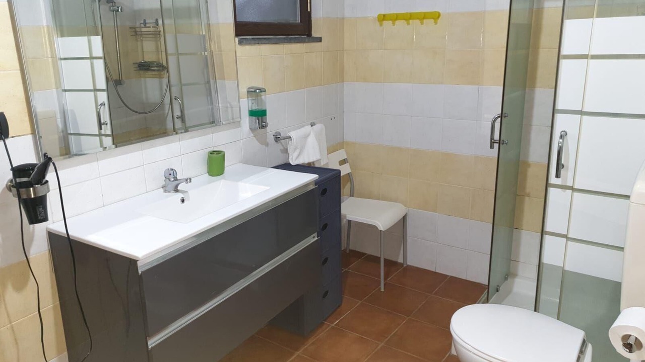 Photo of Bathroom in Archi