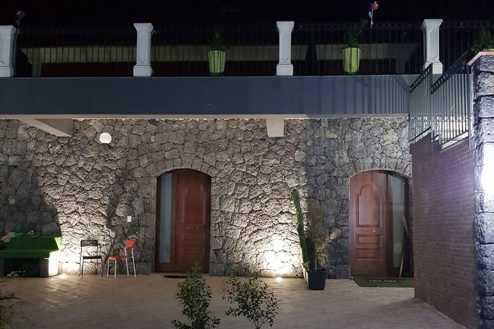 Photo of Outdoor in Archi