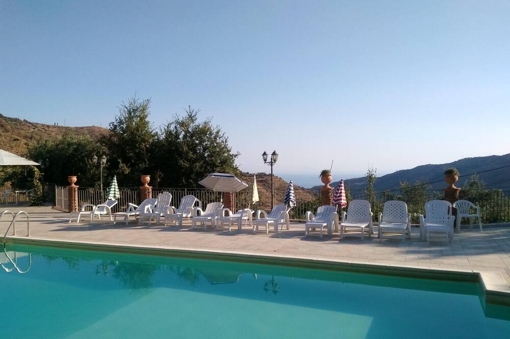 Photo of Outdoor in Reitano