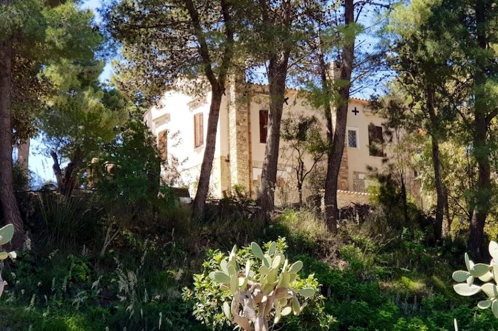 Photo of Outdoor in Salemi