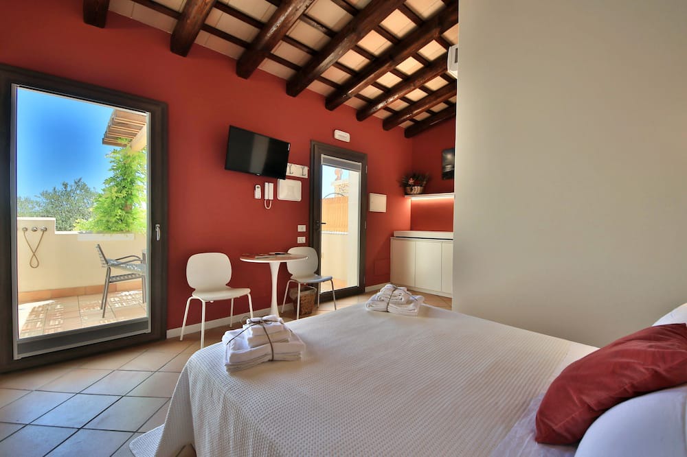 Photo of Bedroom in Levanzo