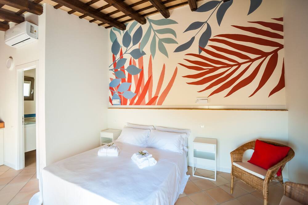 Photo of Bedroom in Levanzo