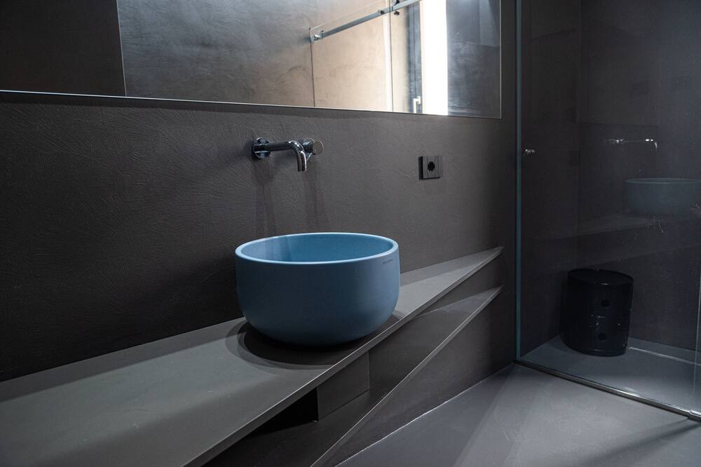 Photo of Bathroom in Trapani City Centre