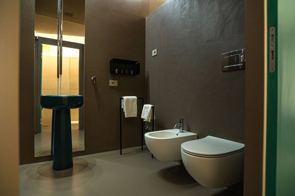 Photo of Bathroom in Trapani City Centre