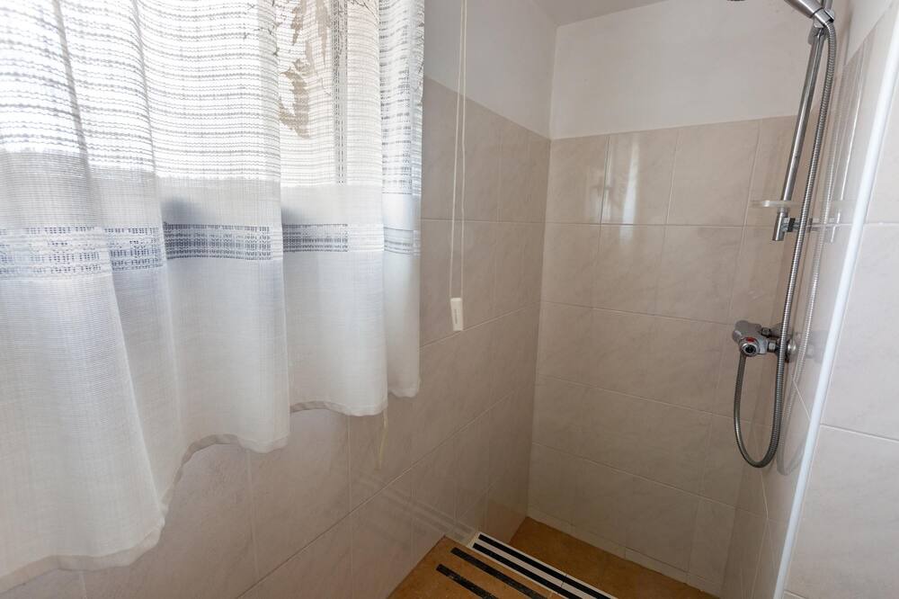 Photo of Bathroom in Boncore