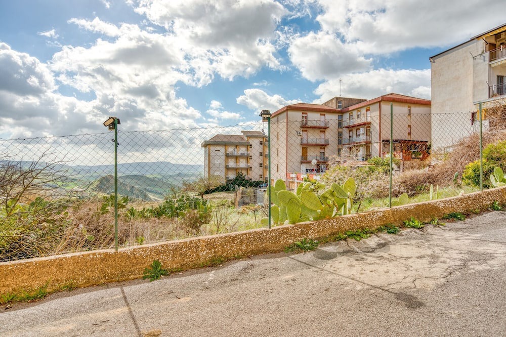 Photo of Others in Santa Caterina Villarmosa